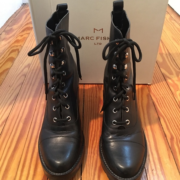 Host Pick: MARC FISHER Ltd. Wanya Combat Boots -10M - Picture 4 of 8
